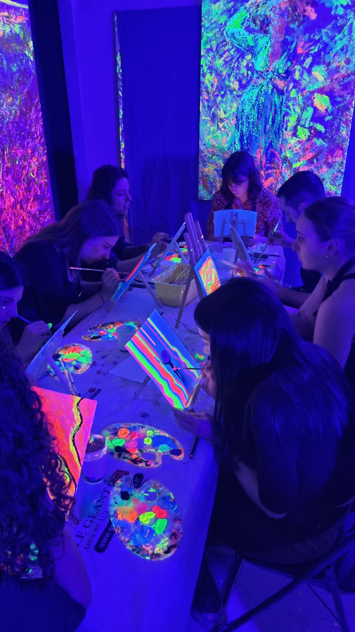 Tarot Reading et Peinture Fluo