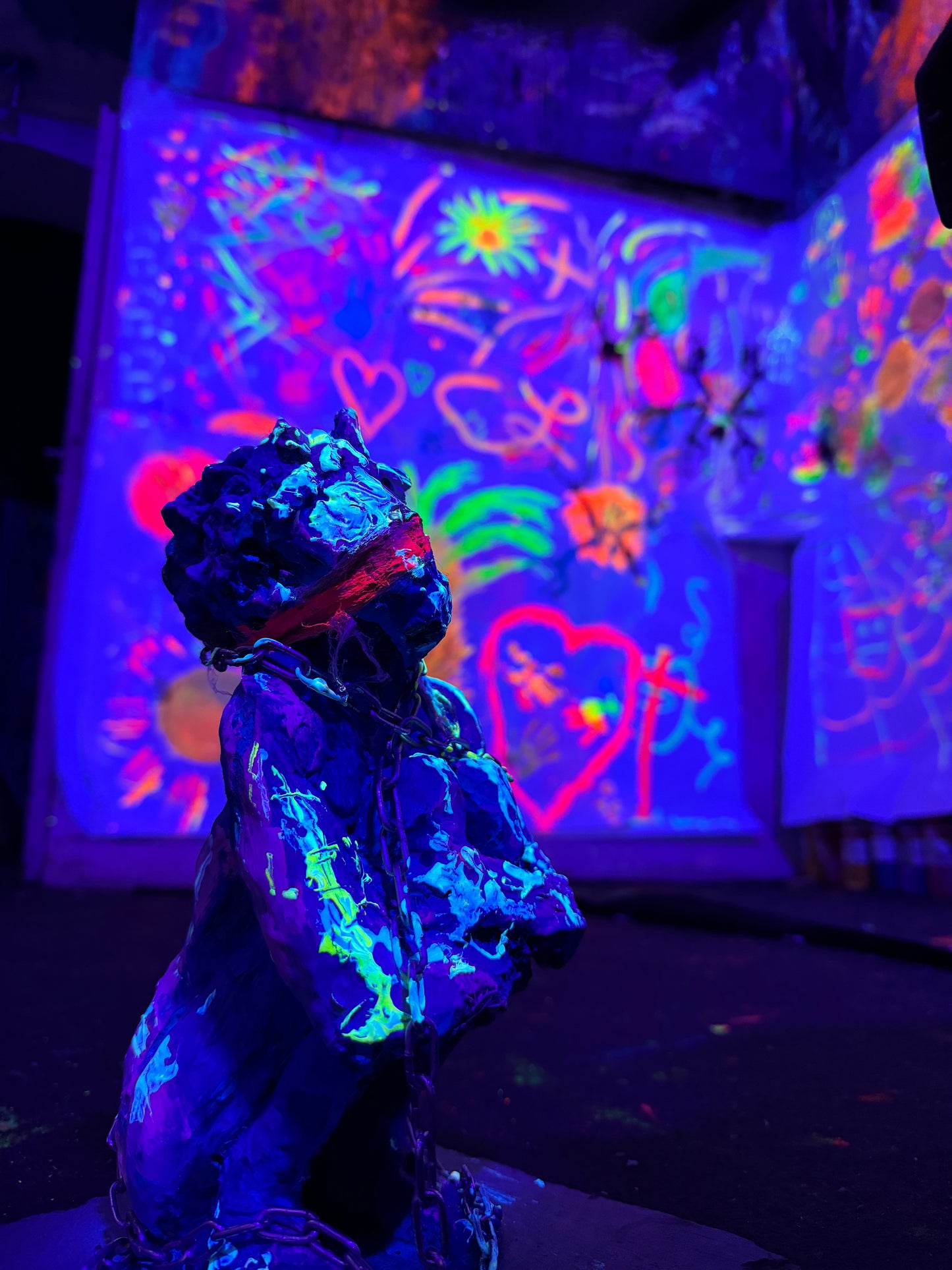 4-handed sculpture workshop in the dark in Lyon (69)