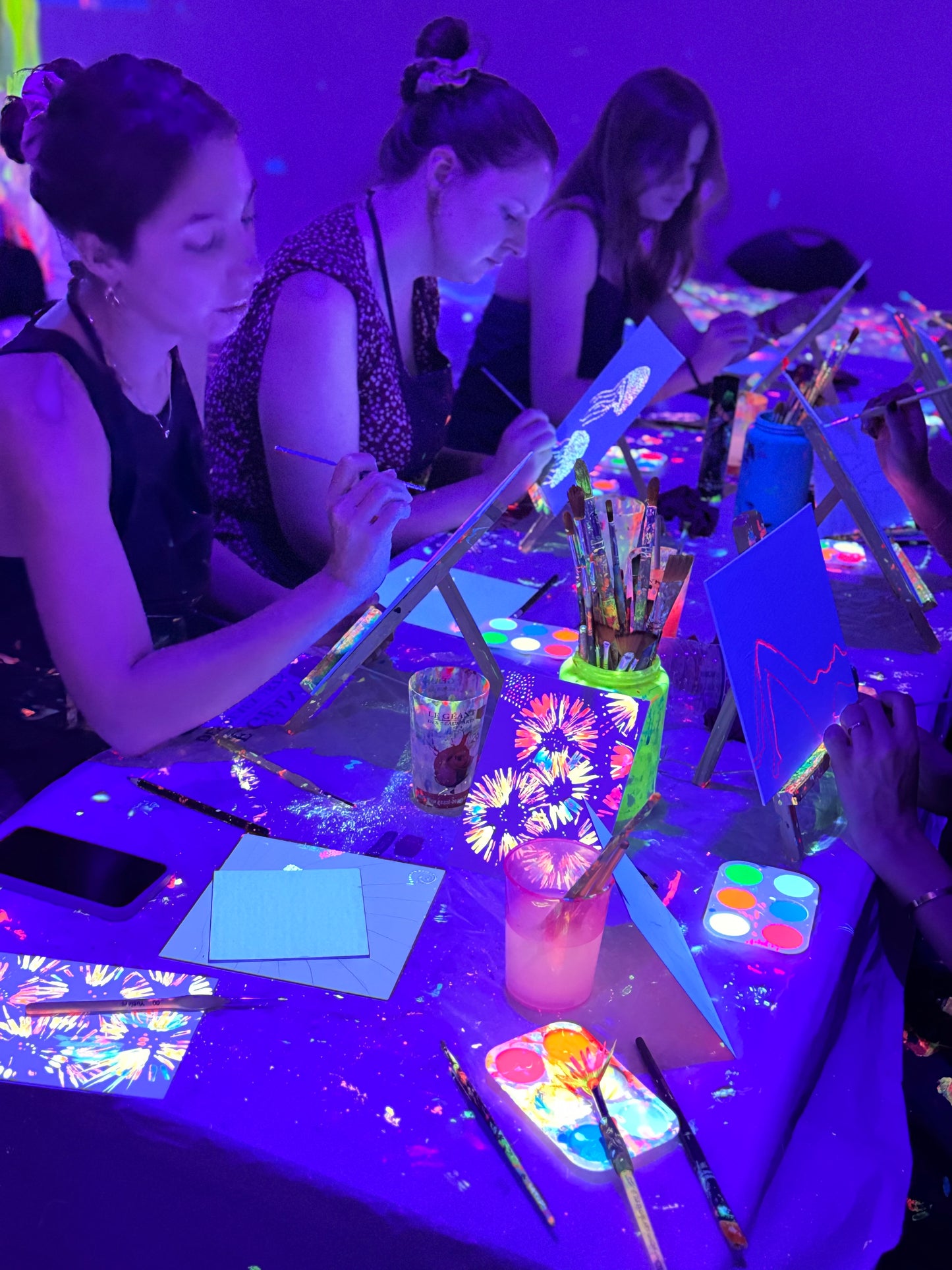 Atelier Dark light Painting - Peinture Fluo