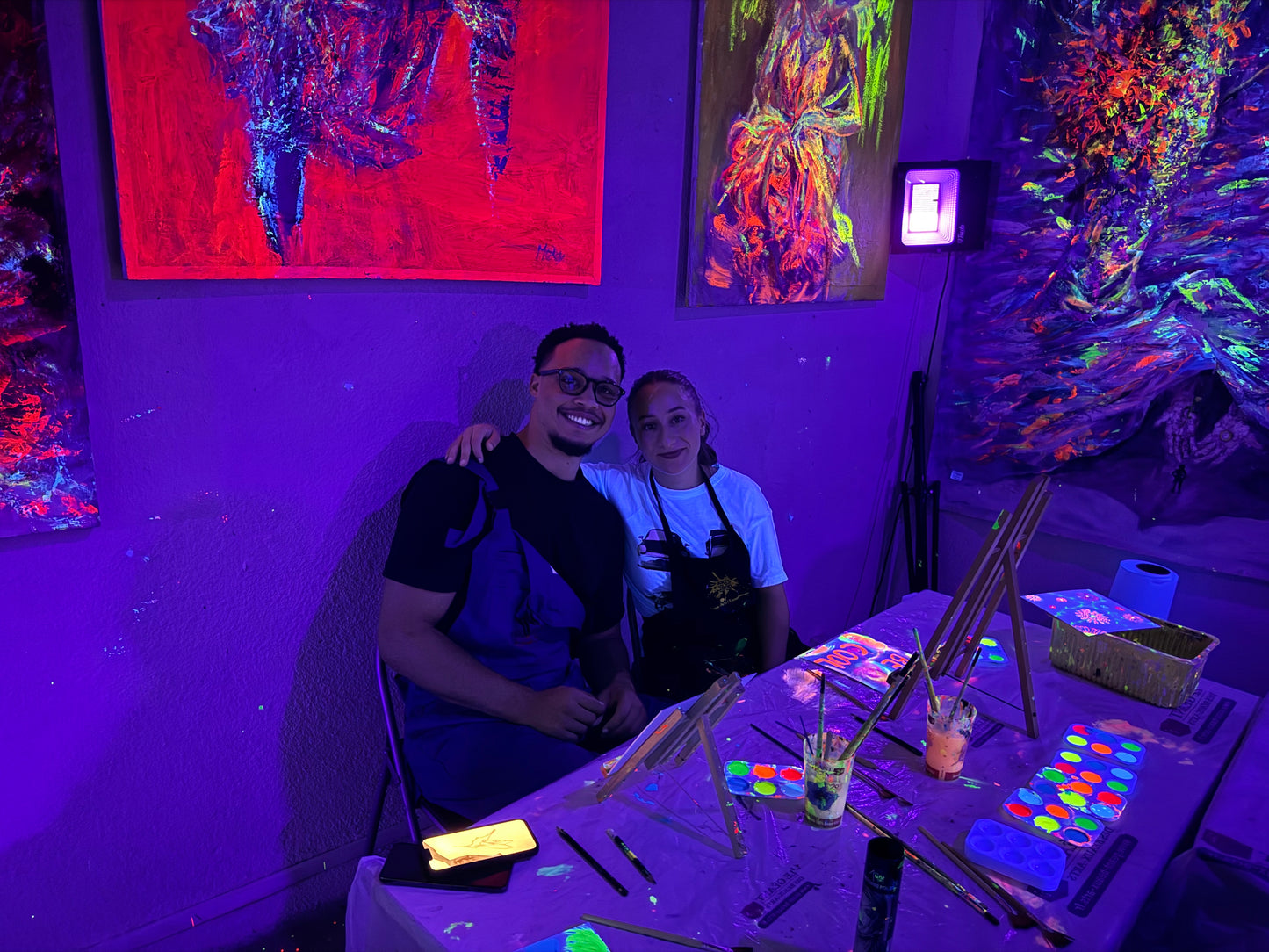 Atelier Dark light Painting - Peinture Fluo