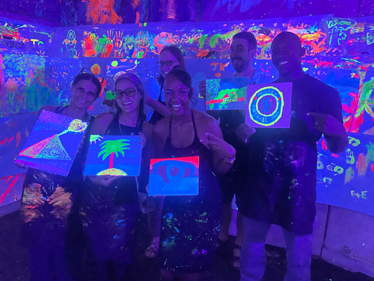 Dark light Painting Workshop - Fluo Painting